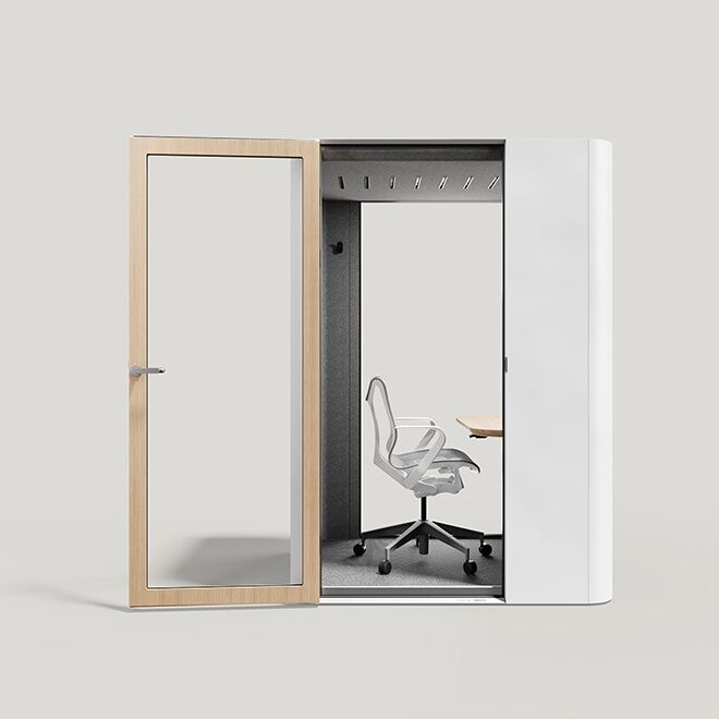 spacem-02-frontopen-200928