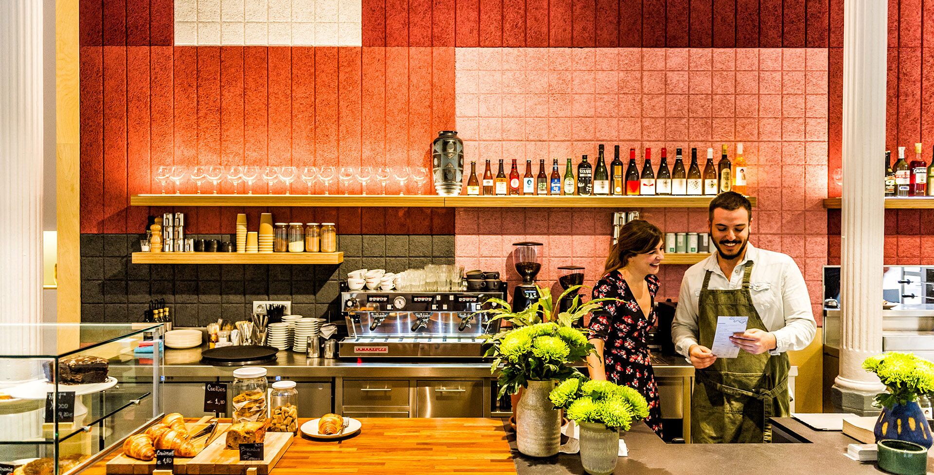 blog1_café-federal-retail-acoustic-panels1-2786x1857 banner_baux